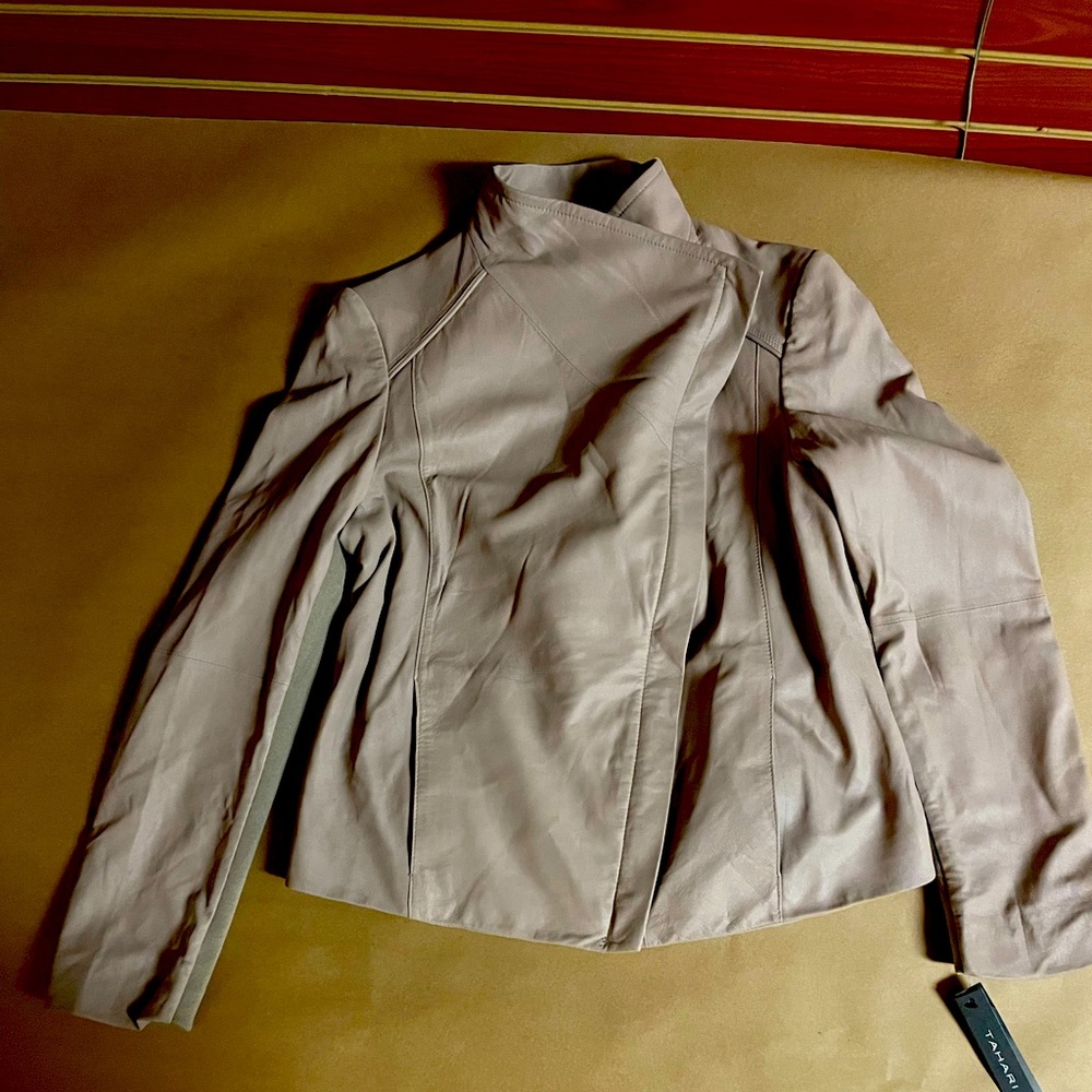 Women’s jacket